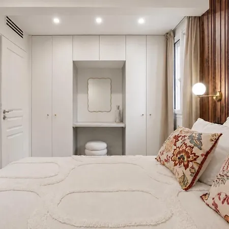 Luxury Flat By Maisons De Charloc Homes * Saint-Tropez